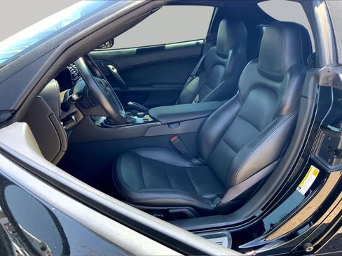 Used 2013 Chevrolet Corvette Grand Sport w/ 3LT Preferred Equipment Group RWD image 7