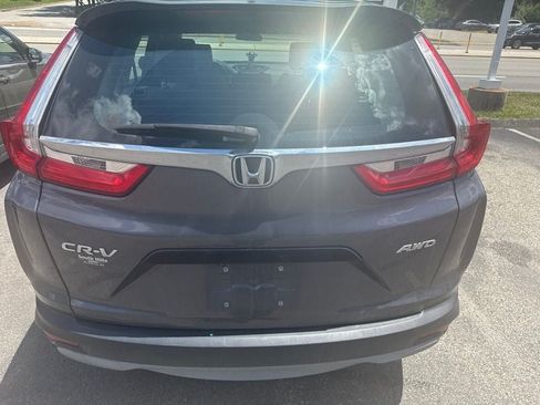 Used 2017 Honda CR-V LX image 3