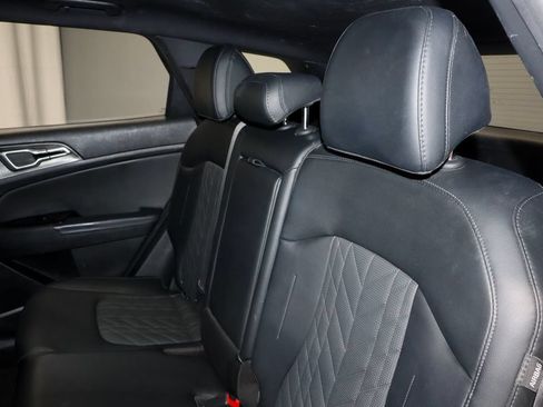 Used 2025 Kia Sportage X-Line w/ Premium Package AWD/4WD image 23