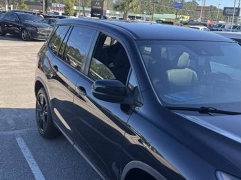 Used 2019 Honda Passport Sport image 3