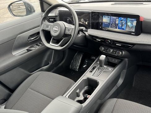 New 2026 Nissan Kicks S image 11