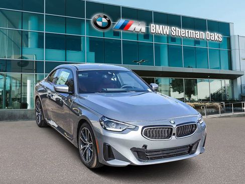 New 2026 BMW 230i Coupe w/ Convenience Package image 3