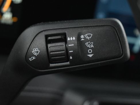 Used 2024 Ford Mustang GT Premium image 22