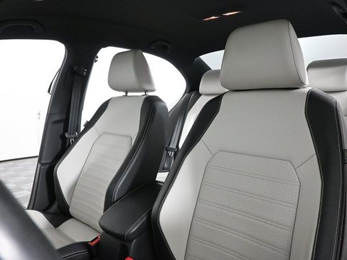 Used 2016 Volkswagen Jetta Sport image 5