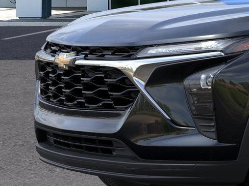 New 2026 Chevrolet Trax LS FWD image 13