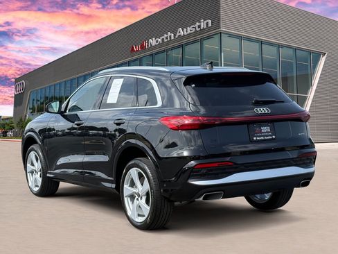 Used 2025 Audi Q5 Premium Plus w/ Premium Plus AWD/4WD image 8
