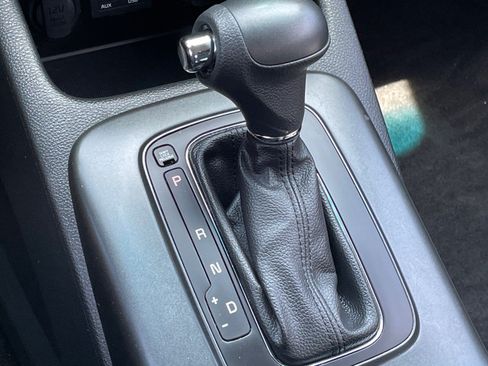 Used 2016 Kia Forte LX FWD image 14