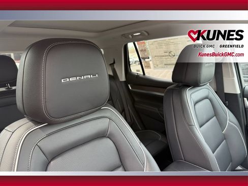 New 2026 GMC Terrain Denali AWD/4WD image 38