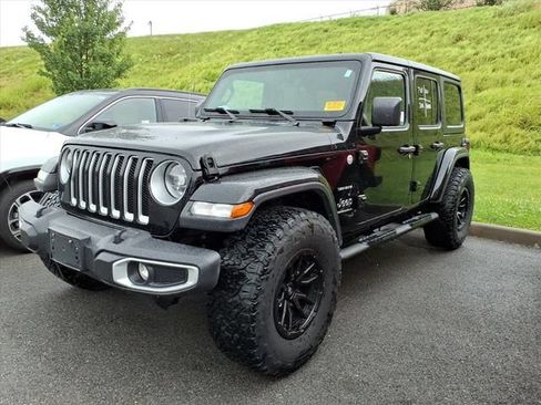 Used 2023 Jeep Wrangler Unlimited Sahara AWD/4WD image 1