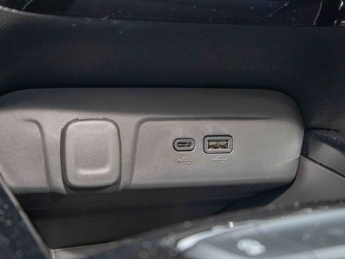 New 2026 Chevrolet Trax ACTIV w/ Driver Confidence Package FWD image 18