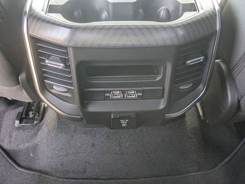 New 2026 RAM 1500 Big Horn AWD/4WD image 29
