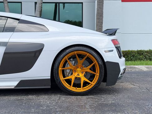 Used 2017 Audi R8 V10 plus AWD/4WD image 8