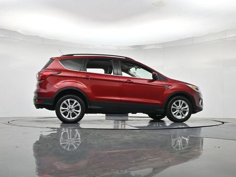 Used 2019 Ford Escape SEL FWD image 34