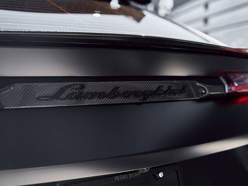 Used 2024 Lamborghini Urus Performante image 20