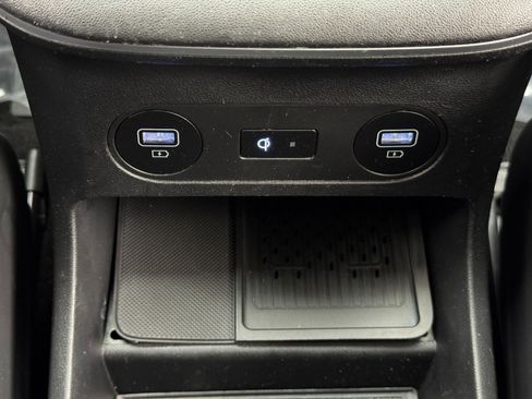 Used 2022 Hyundai Ioniq 5 Limited image 33