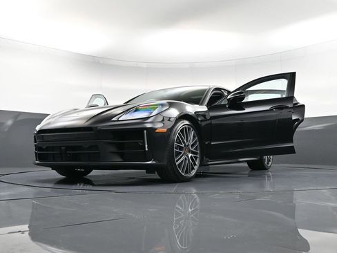 New 2026 Porsche Panamera 4 image 38