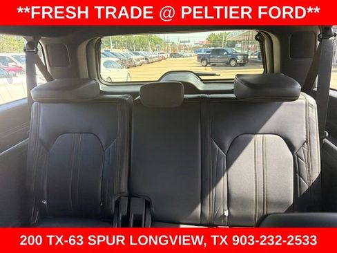 Used 2024 Ford Expedition Max Platinum AWD/4WD image 20