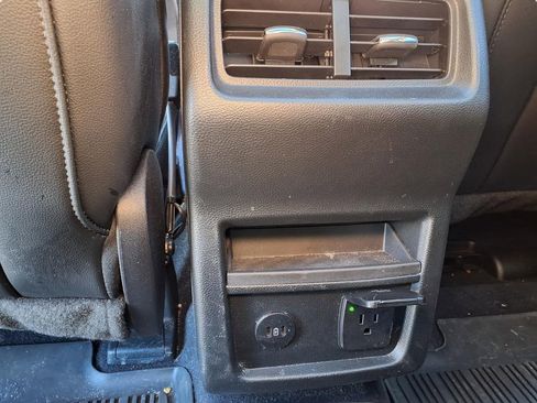 Used 2022 Ford Edge SEL w/ Convenience Package image 36