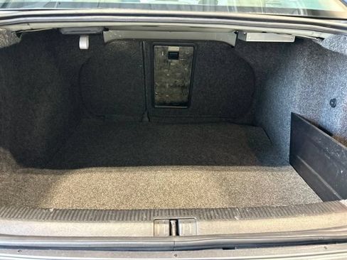 Used 2009 Volkswagen Jetta SE FWD image 26