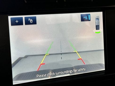 Used 2022 Ford F150 XLT image 25