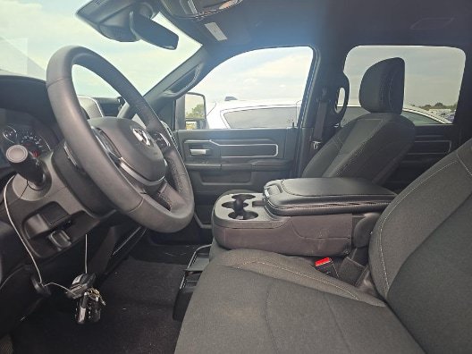 Used 2025 RAM 2500 Big Horn AWD/4WD image 6