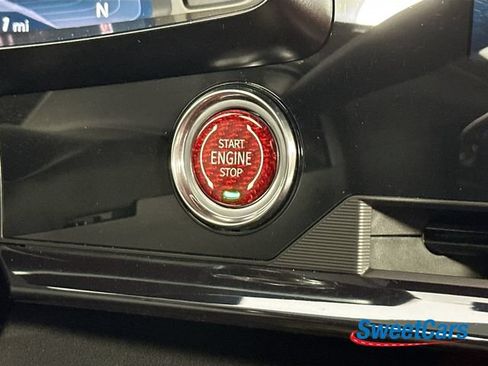 Used 2024 Chevrolet Corvette Stingray Preferred Conv w/ Z51 Performance Package RWD image 37