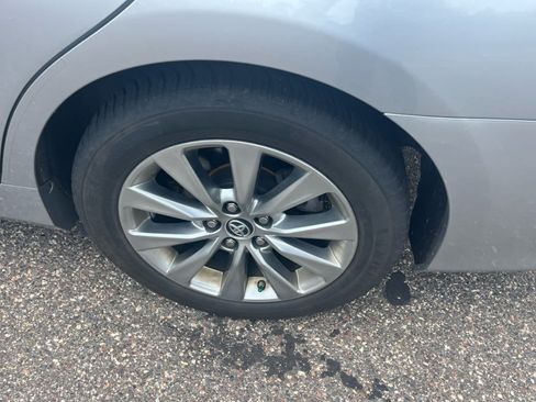 Used 2015 Toyota Camry XLE FWD image 8