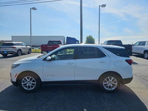 Used 2024 Chevrolet Equinox LT FWD image 31
