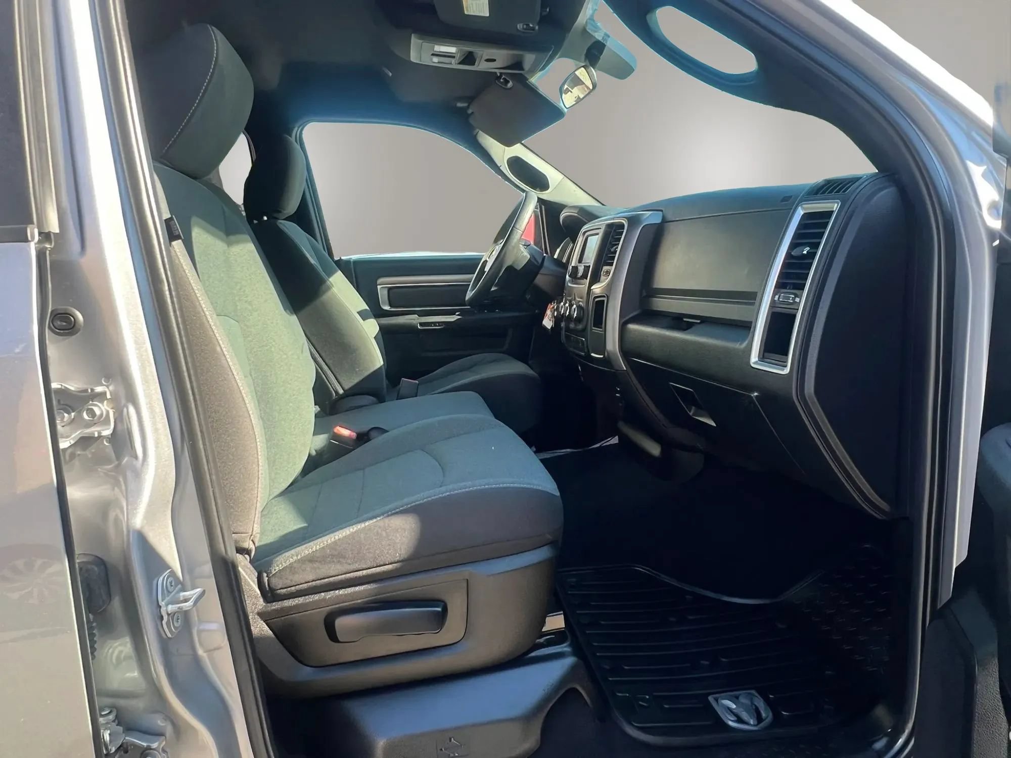 Used 2021 RAM 1500 Warlock AWD/4WD image 27