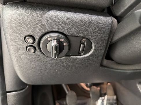 Used 2024 MINI Cooper S FWD image 12