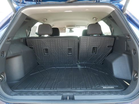 Used 2022 Chevrolet Equinox LT AWD/4WD image 18
