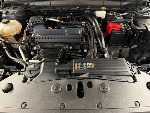 Used 2024 Lincoln Nautilus Premier w/ Equipment Group 102A AWD/4WD image 43