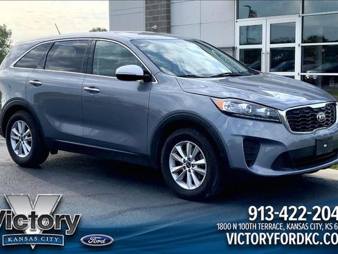 Used 2019 Kia Sorento L FWD image 1