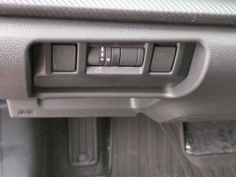 New 2025 Subaru Crosstrek 2.5i Limited image 18