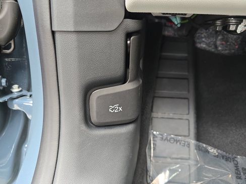 Used 2026 Ford Escape Active AWD/4WD image 30