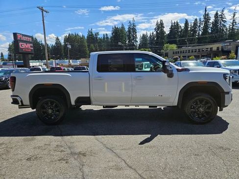 New 2026 GMC Sierra 2500 AT4 AWD/4WD image 6