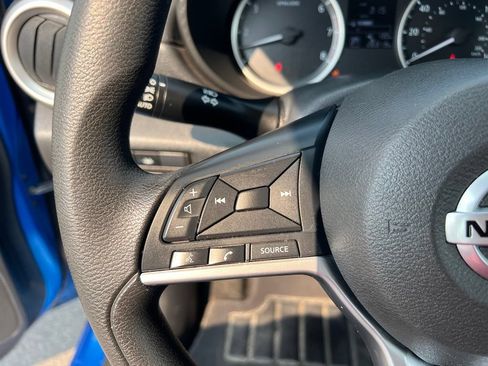 Used 2020 Nissan Versa S FWD image 37