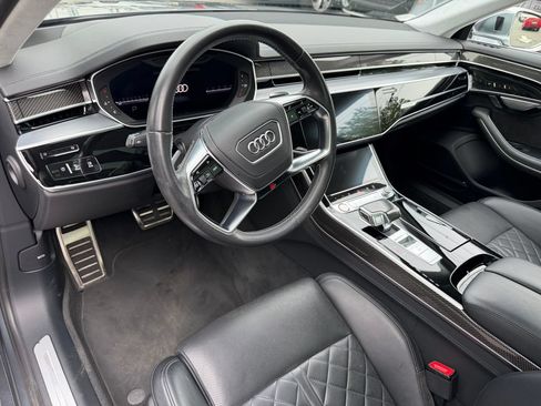 Used 2020 Audi S8 L w/ S8 Executive Package AWD/4WD image 18
