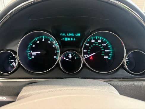 Used 2017 Buick Enclave Leather AWD/4WD image 29