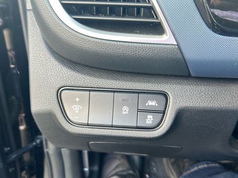 Used 2023 Kia Seltos S image 15