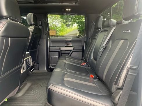 Used 2020 Ford F450 Platinum w/ Camper Package AWD/4WD image 16