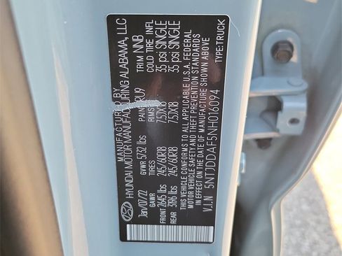 Used 2022 Hyundai Santa Cruz SEL Premium image 33