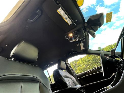 Certified 2024 Jeep Grand Cherokee Limited image 22