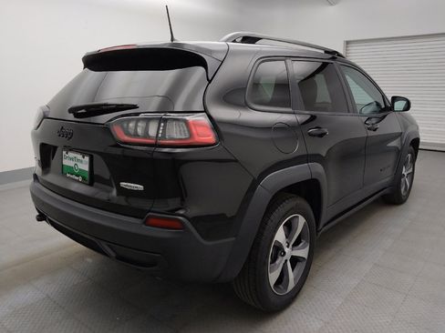 Used 2020 Jeep Cherokee Latitude w/ Quick Order Package 26F North AWD/4WD image 9