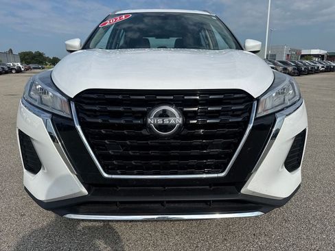 Used 2024 Nissan Kicks SV FWD image 10