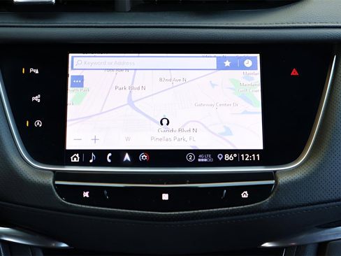 Used 2020 Cadillac XT5 Premium Luxury image 16