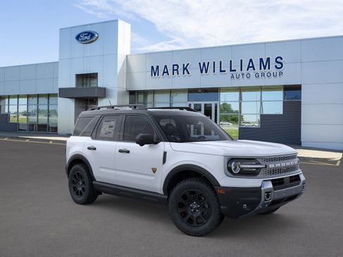 New 2026 Ford Bronco Sport Badlands AWD/4WD image 8