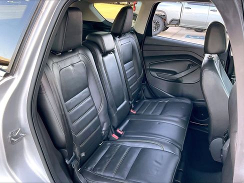 Used 2017 Ford Escape Titanium image 20