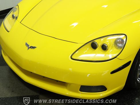 Used 2007 Chevrolet Corvette Coupe RWD image 19
