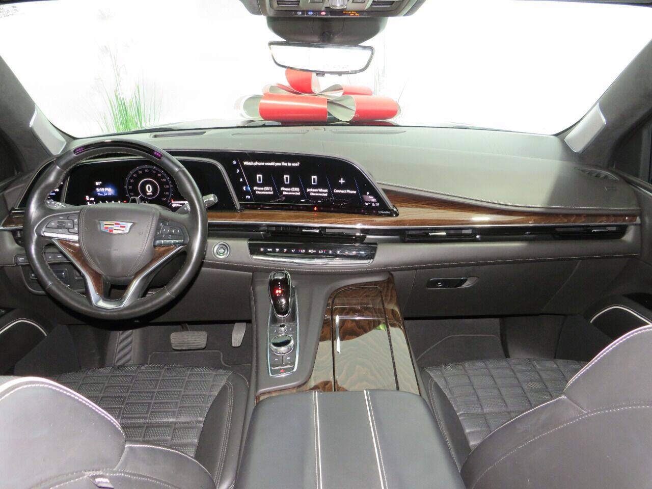 Used 2021 Cadillac Escalade Sport Platinum w/ Heavy-Duty Trailer Package AWD/4WD image 19